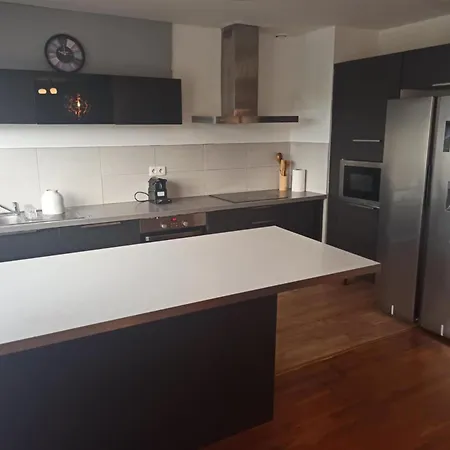 Superbe Kennedy アパート ペルピニャン